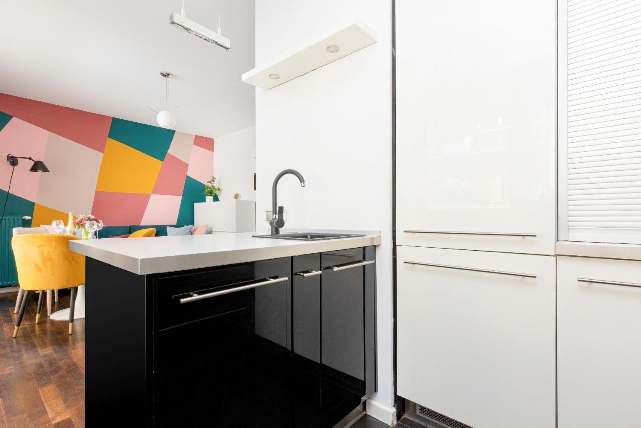 Residence On Wspolna Str. Apartment Warsaw By Renters Kültér fotó