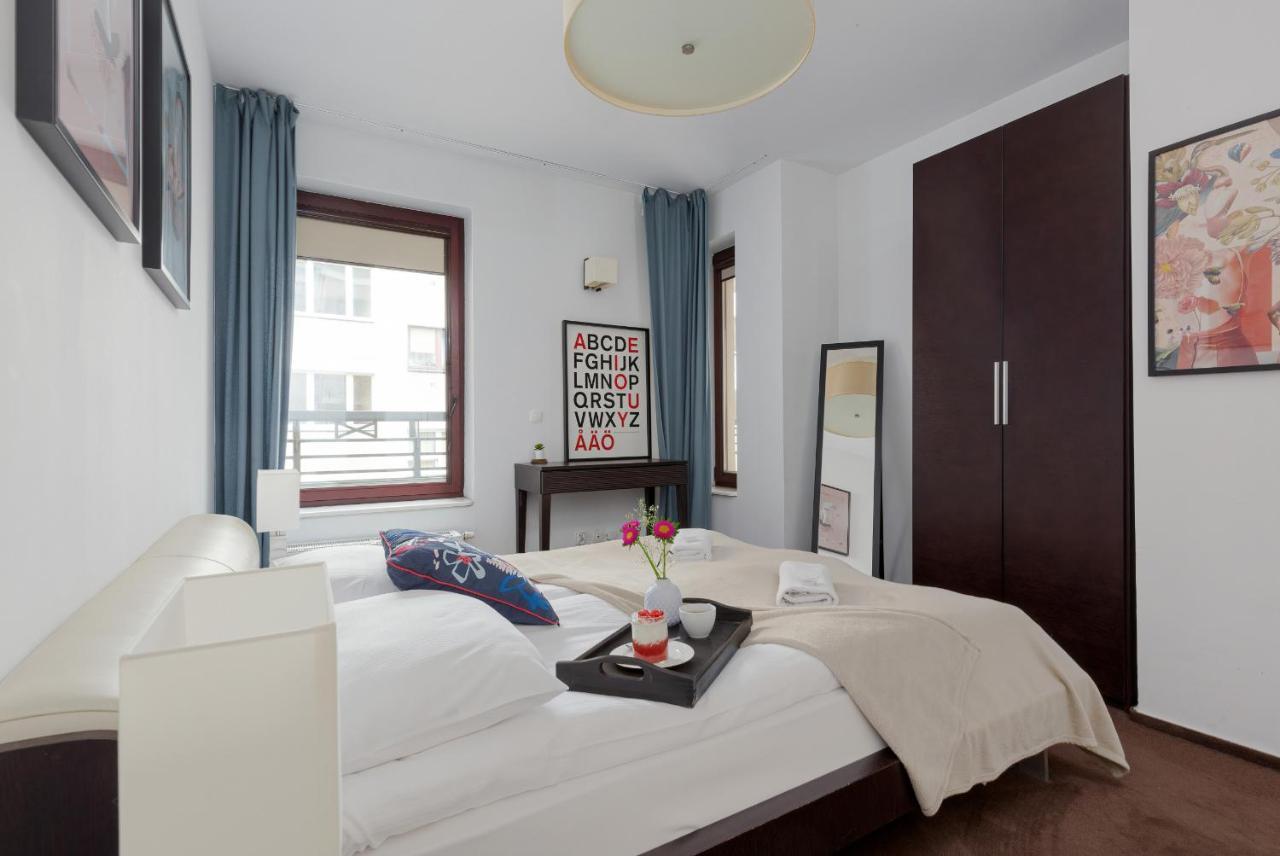 Residence On Wspolna Str. Apartment Warsaw By Renters Kültér fotó